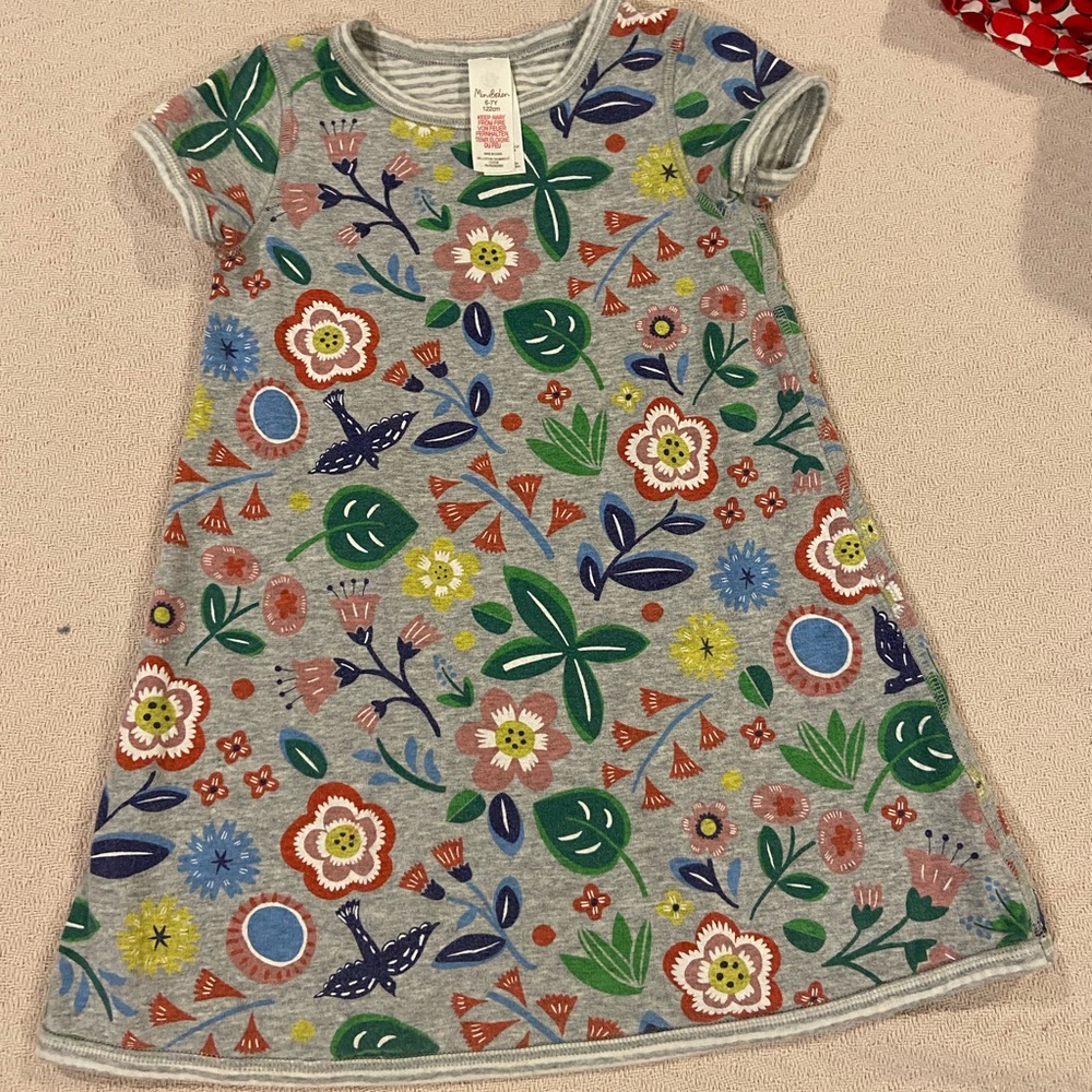 Mini Boden dress size 6-7